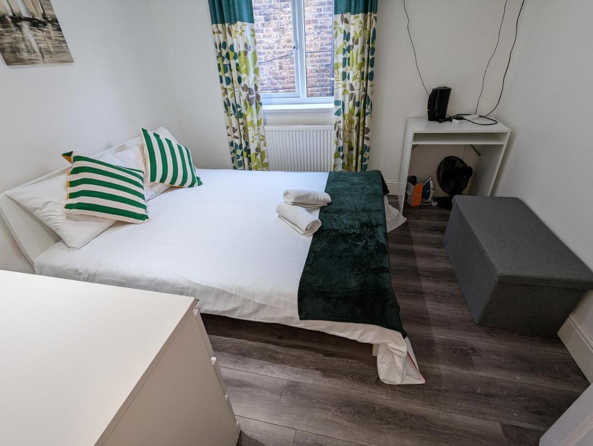 Mile End- Prime Location Hotell London Exteriör bild